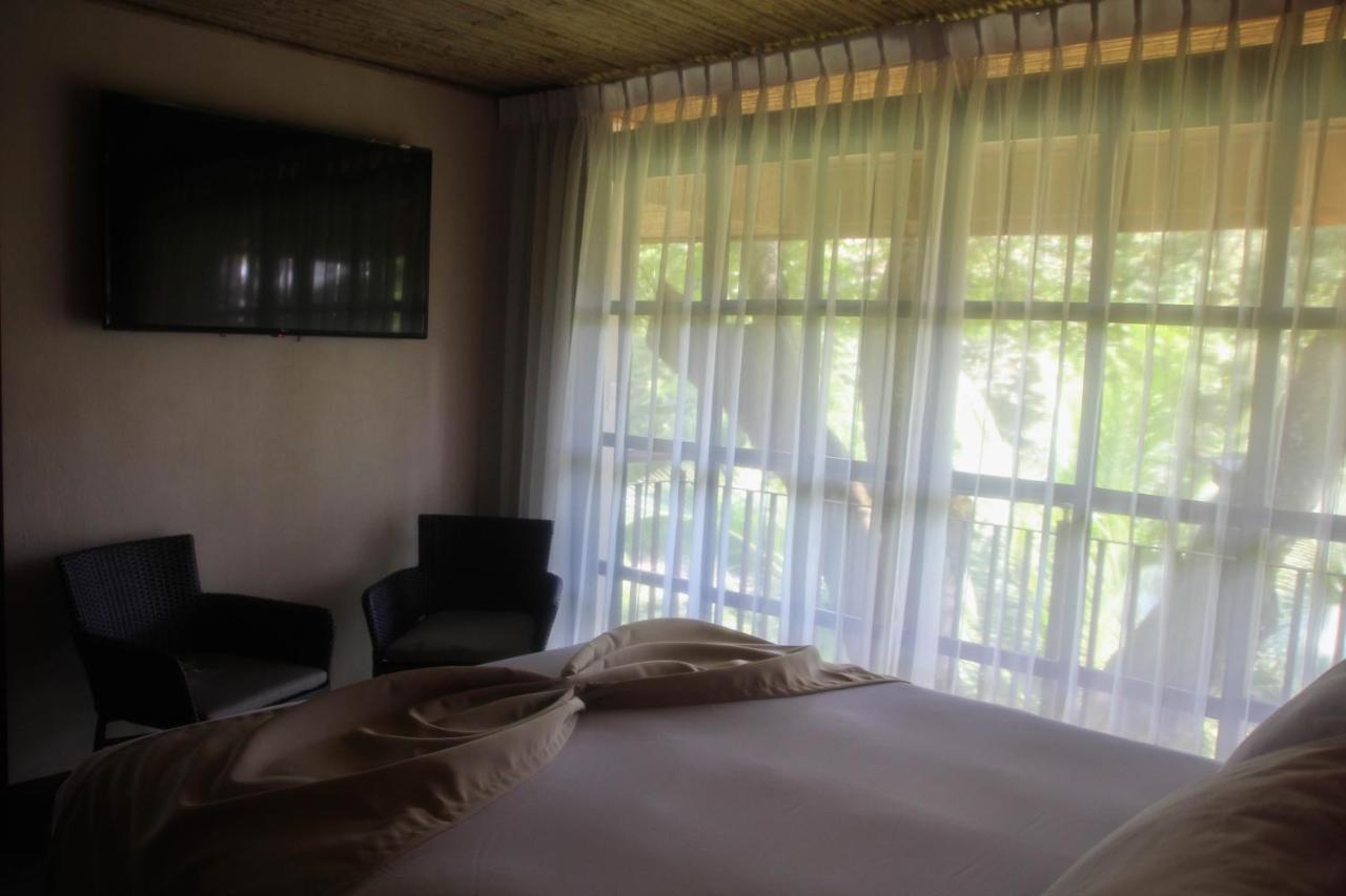 Hotel Poza Blanca Lodge San Mateo Eksteriør bilde