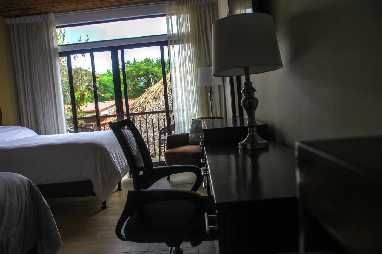 Hotel Poza Blanca Lodge San Mateo Eksteriør bilde