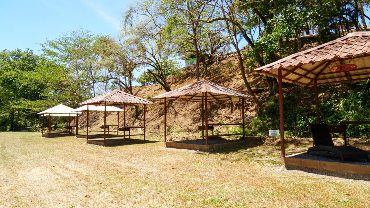Hotel Poza Blanca Lodge San Mateo Eksteriør bilde