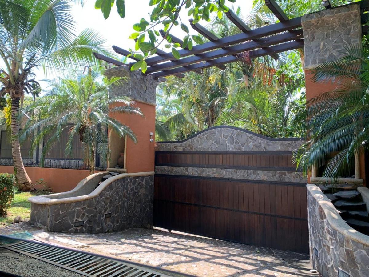 Hotel Poza Blanca Lodge San Mateo Eksteriør bilde